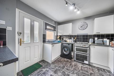 3 bedroom end of terrace house for sale, Hildas Court,  Aylesbury,  HP19