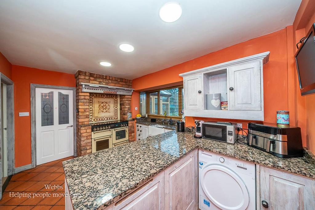 Webbs-9.JPG
