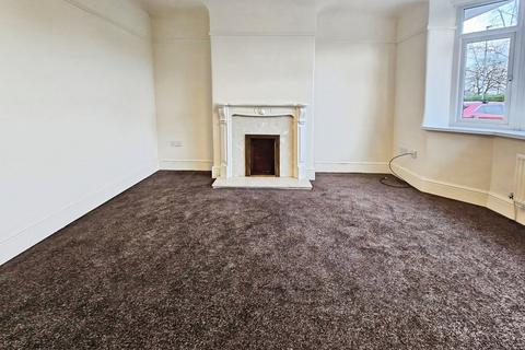 3 bedroom bungalow to rent, Caughall Road, Upton, Chester, Cheshire, CH2