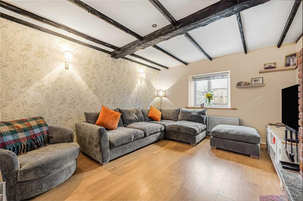 Living Room Willow