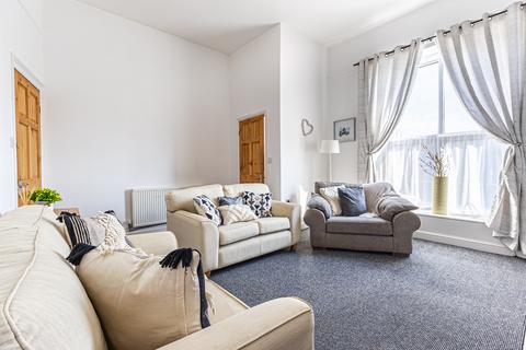 undefined, Huddersfield Road, Thongsbridge, Holmfirth, HD9 3UA