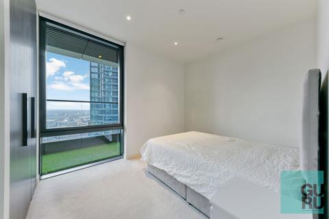 2 bedroom apartment to rent, The Wardian, London, E14