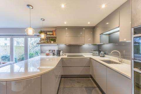 4 bedroom terraced house for sale, 43 Whinlatter Drive, Kendal