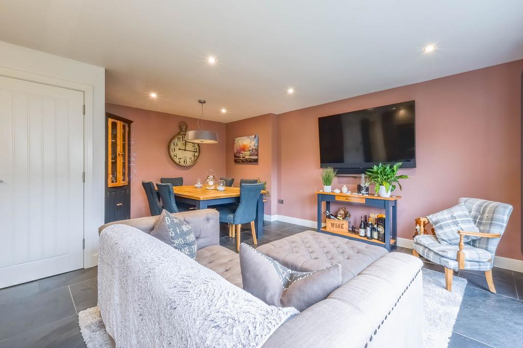 Kitchen / living area