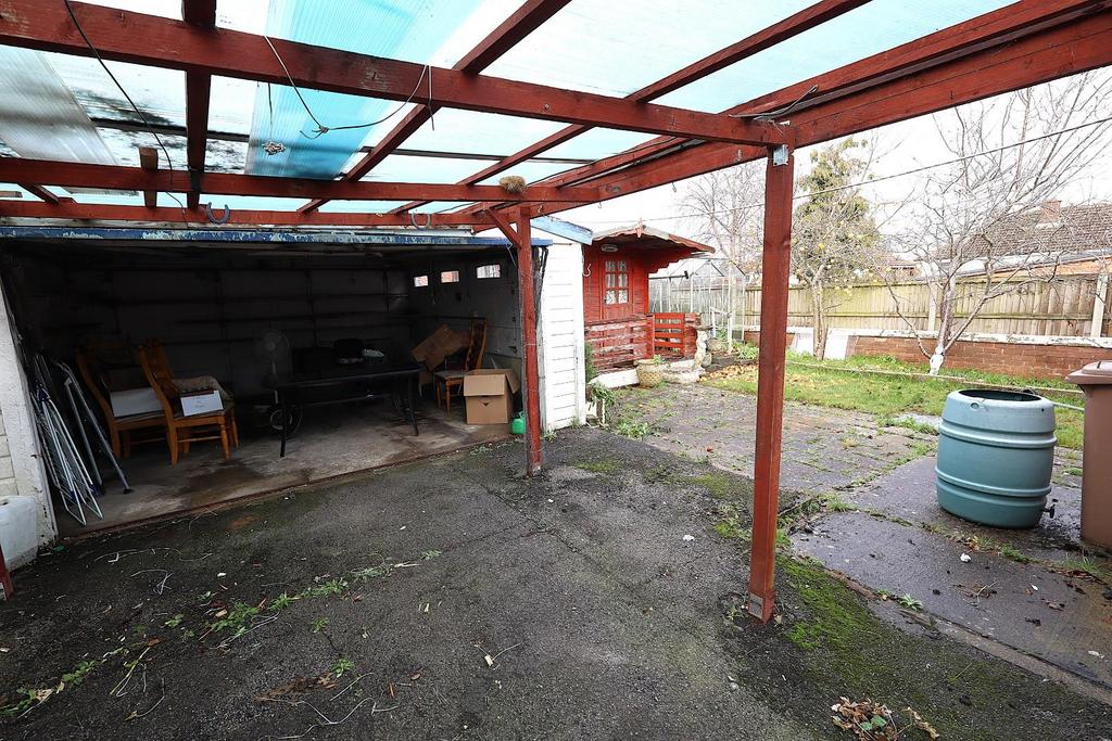 Double Garage