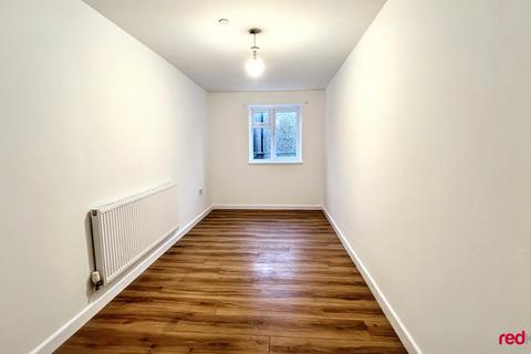 2 bedroom ground floor flat to rent, Cowbridge Road East, Canton, Cardiff