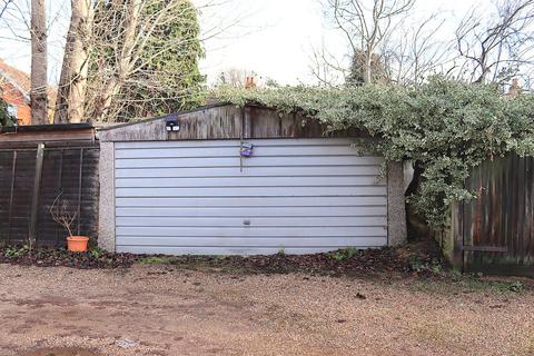 3 bedroom terraced house for sale, Prospect Road, Farnborough GU14