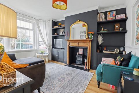 3 bedroom terraced house for sale, Conway Road, Newport