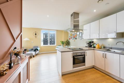 3 bedroom apartment for sale, Mare Apartments, London, E16