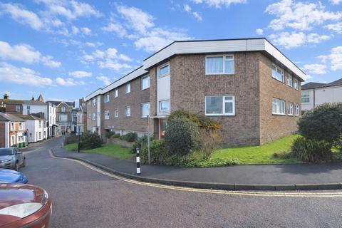 2 bedroom flat for sale, UNDERCOVER PARKING SPACE * SHANKLIN