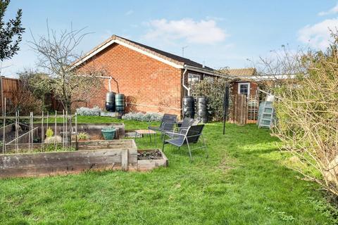 2 bedroom detached bungalow for sale, Millfield, Thetford IP25