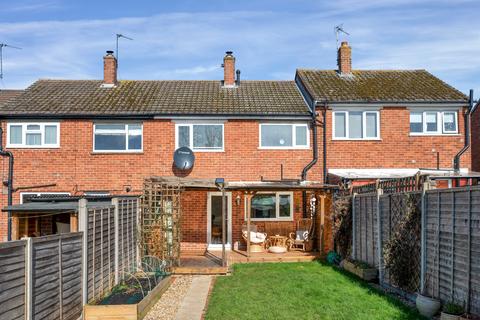 3 bedroom terraced house to rent, Princess Drive, Melton Mowbray, LE13