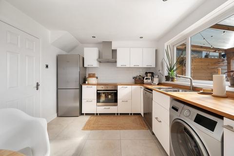 3 bedroom terraced house to rent, Princess Drive, Melton Mowbray, LE13