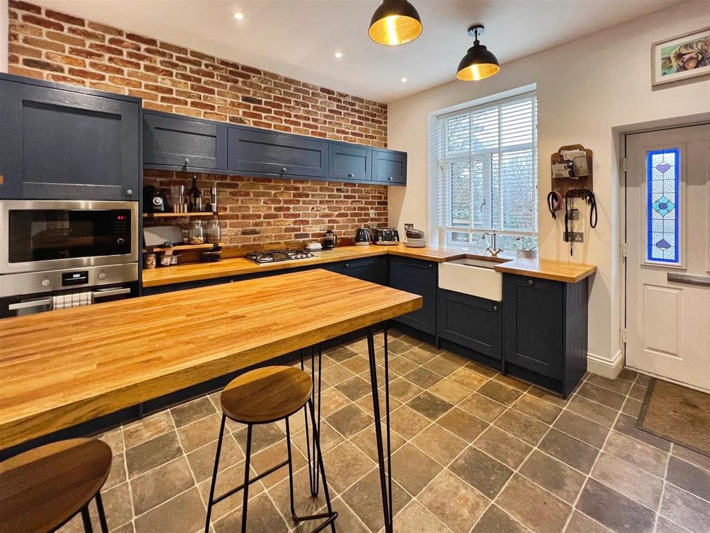 Breakfast Kitchen