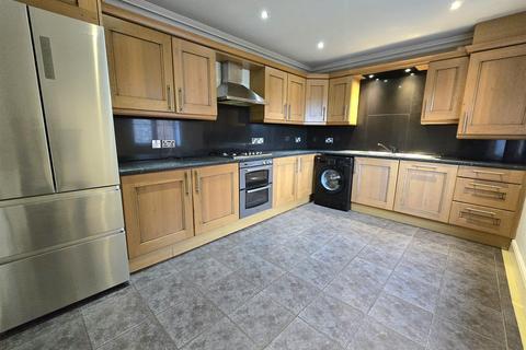 3 bedroom apartment to rent, Levington Mews, Kirklevington, Yarm