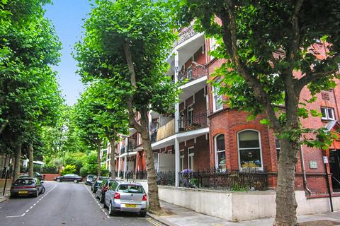 3 bedroom flat for sale, Lissenden Gardens, Parliament Hill, London NW5