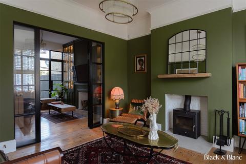 4 bedroom terraced house for sale, Kilmorie Road, Forest Hill, SE23