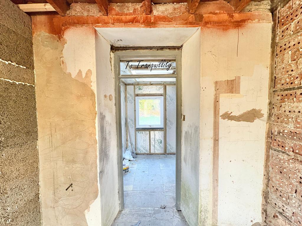 Kitchen/ Dining