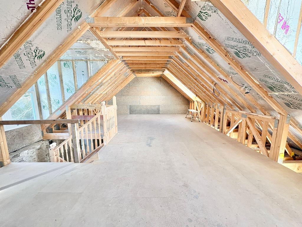 Bedroom 4/5