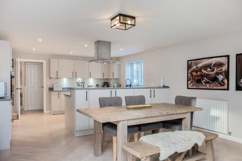 5 bedroom detached house for sale, Magnolia Drive, Whitnash Leamington Spa, Warwickshire CV31 2SZ