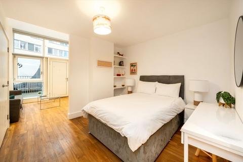 Studio for sale, Queensland Road, London N7