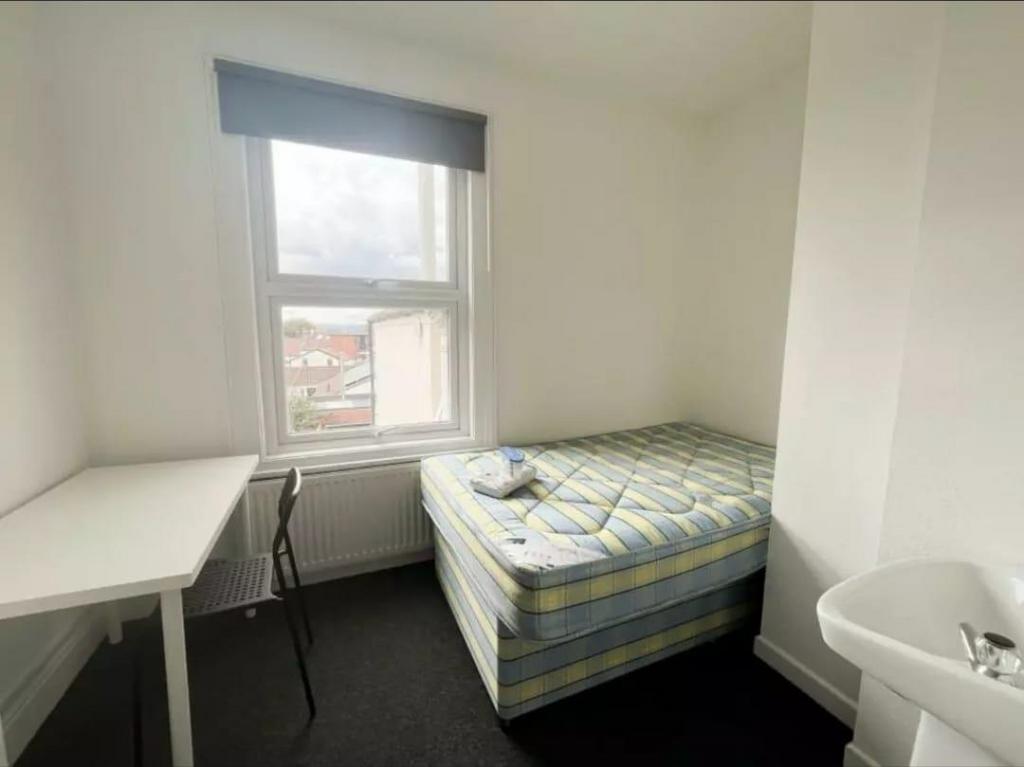 Bedroom Six