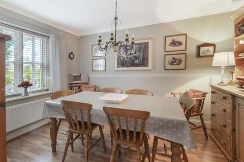 5 bedroom detached house for sale, Alton Avenue, Kings Hill, ME19 4ES
