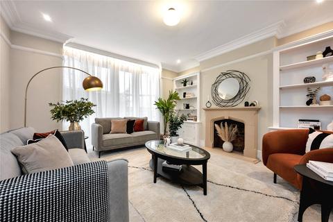 4 bedroom detached house for sale, Lutterworth Road, Leicestershire LE17
