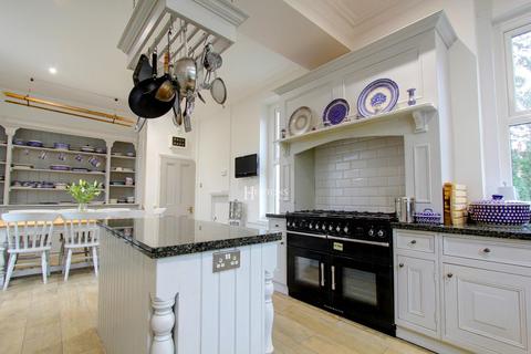 5 bedroom detached house for sale, Cyncoed Road, Cyncoed, Cardiff