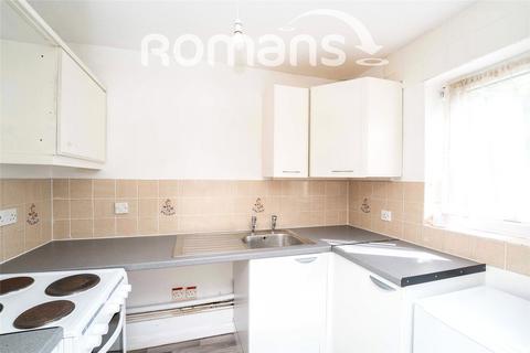 Studio for sale, Constable Close, Hayes