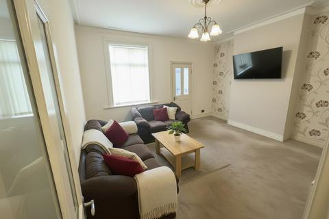 4 bedroom house to rent, Link Road, Edgbaston B16