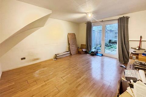 2 bedroom end of terrace house for sale, Conifer Drive, Oxfordshire OX26