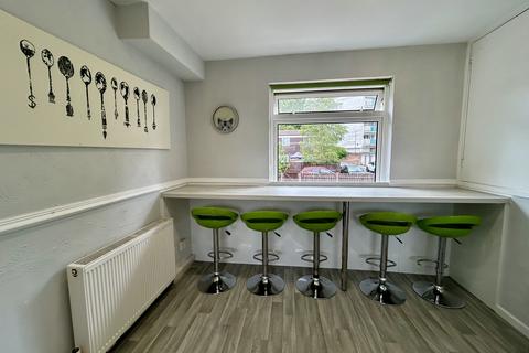 5 bedroom house to rent, Leeson Walk, Harborne B17