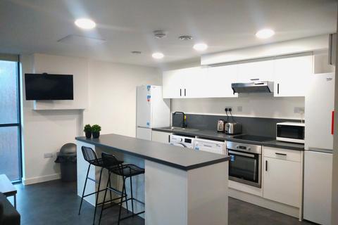 6 bedroom flat to rent, Five Ways B15