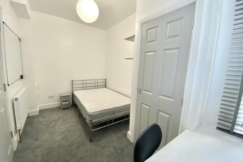 4 bedroom house to rent, Gleave Road, Selly Oak B29