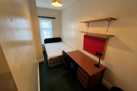 7 bedroom house to rent, Warwards Lane, Selly Park B29