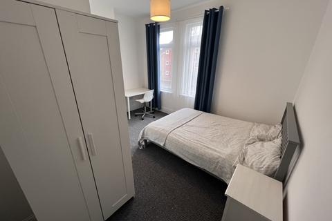 undefined, Pershore Road, Kings Norton B30