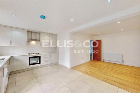 4 bedroom end of terrace house to rent, Willow Tree Lane, Hayes, UB4