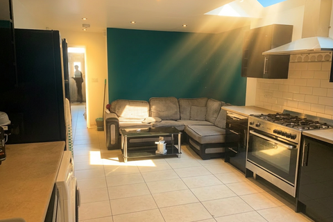 undefined, Warwards Lane - 5 bed, Selly Oak B29