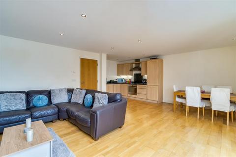 2 bedroom apartment to rent, Emma Place Ope, Plymouth