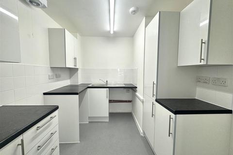 1 bedroom apartment to rent, The Waterfront, Hertford
