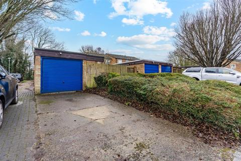 3 bedroom end of terrace house for sale, Colt Stead, New Ash Green DA3