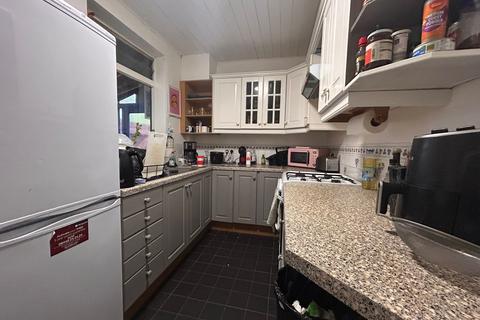 3 bedroom house to rent, Gristhorpe Road, Selly Oak B29