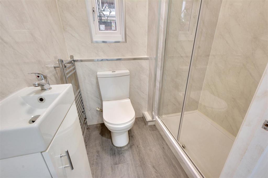 Four Ensuite.jpeg