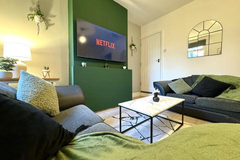 4 bedroom house to rent, Heeley Road, Selly Oak B29