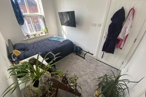 4 bedroom house to rent, Leslie Road, Edgbaston B16