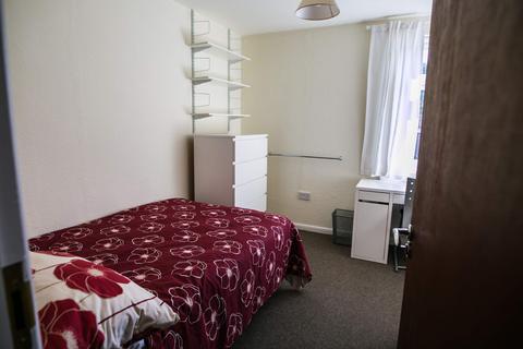 5 bedroom house to rent, Metchley Drive, Harborne B17