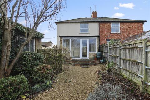 3 bedroom semi-detached house for sale, Park Road, Irthlingborough