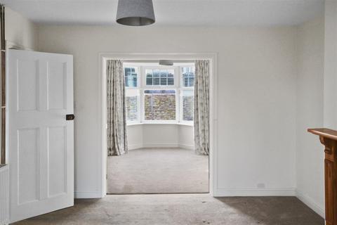 3 bedroom semi-detached house for sale, Park Road, Irthlingborough