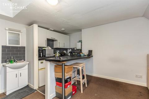 1 bedroom in a house share to rent, Dorset Gardens, Brighton